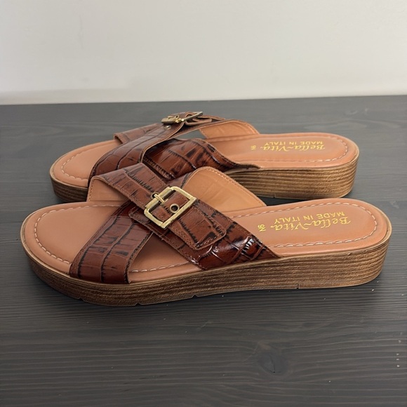 Bella Vita Italy Sandals Slides Slip On Cross Strap Brown Leather Size 9N Narrow - Picture 2 of 10